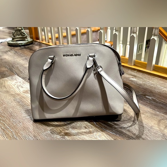 MICHAEL Michael Kors Handbags - Michael Kors Leather satchel